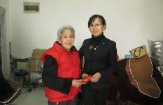 慰问困难员工(gōng)及帮扶困难户，真情关爱暖人心